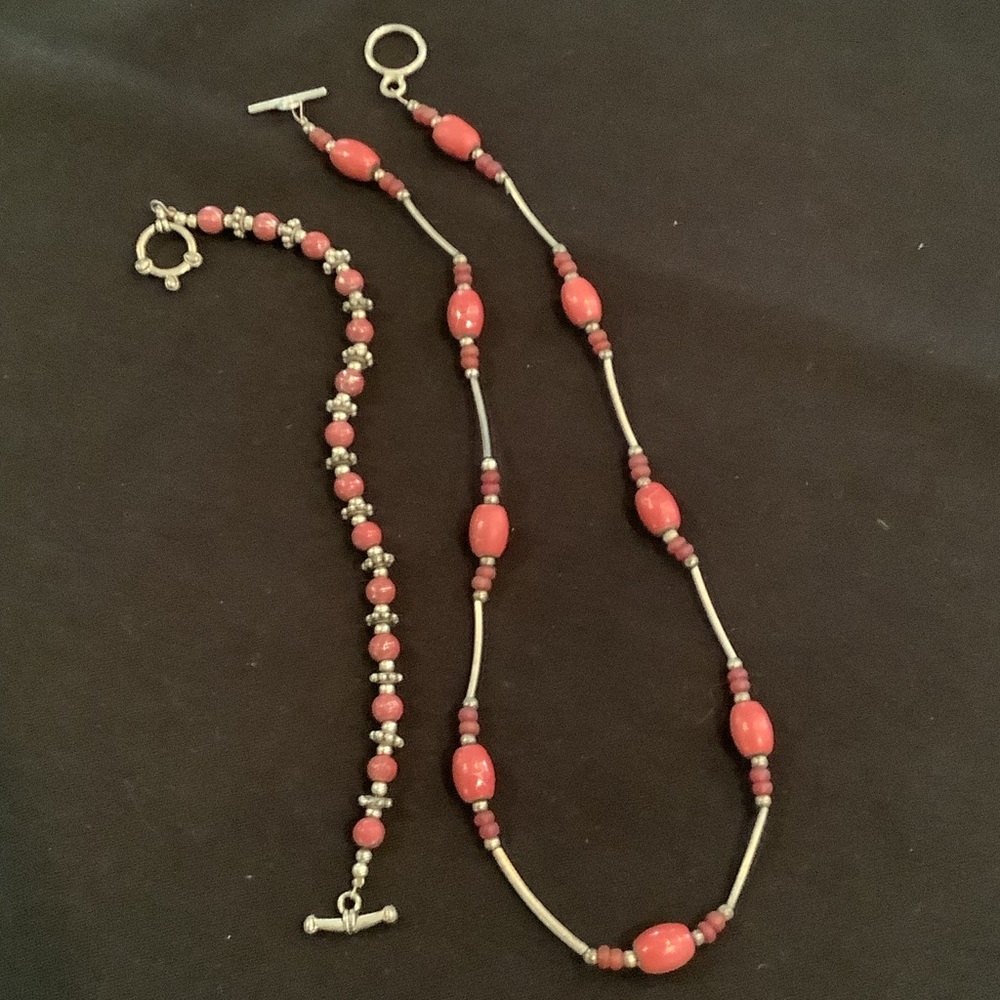 Rose Bead Necklace and Bracelet Set